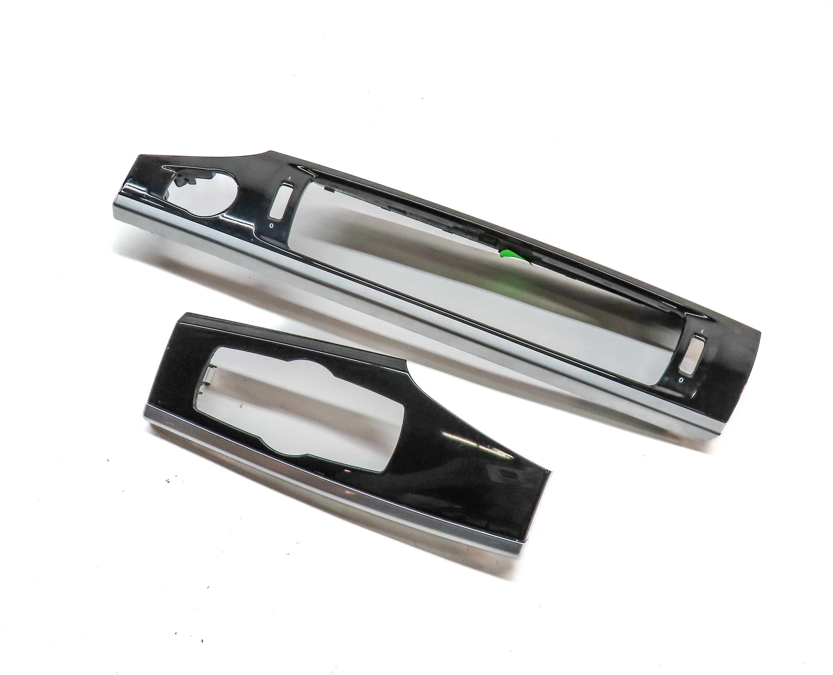 2012 BMW X3 (F25) FRONT INTERIOR DASH HEADLIGHT SWITCH HEAT AIR VENT TRIM SET/2 — exact item pictured